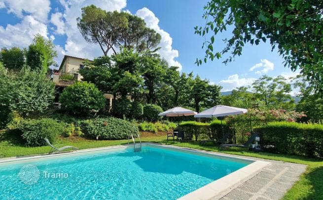 5-комнатная вилла 380 м² в Ареццо, Италия, фото 3
