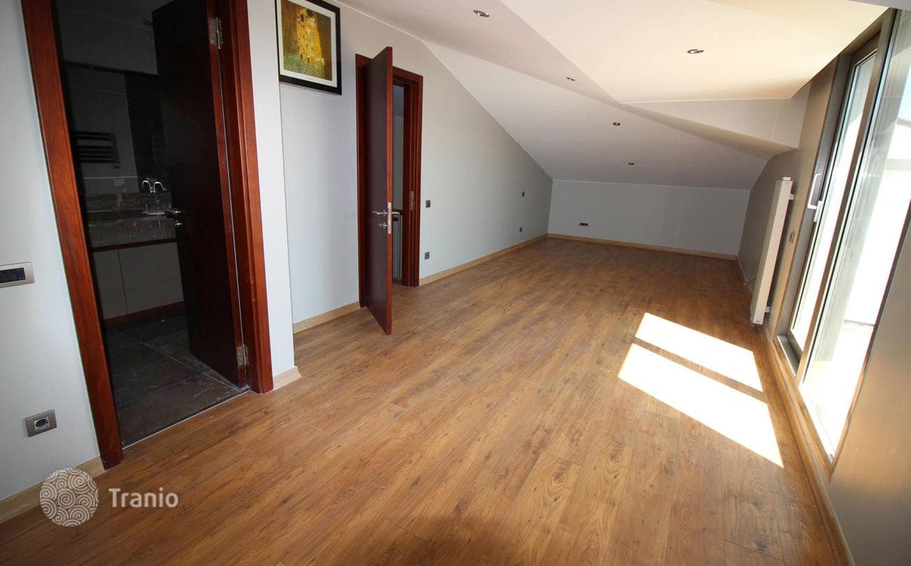 5-комнатная квартира 316 м² в Сарыере, Турция