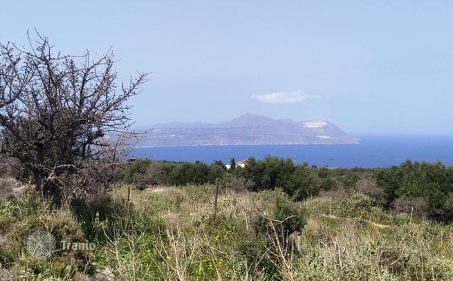 Земельный участок рядом с горой с видом на море в Коккино Хорио, Крит, Греция