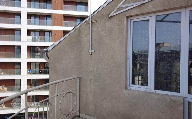 9-комнатный дом в городе 570 м² в Сабуртало, Грузия