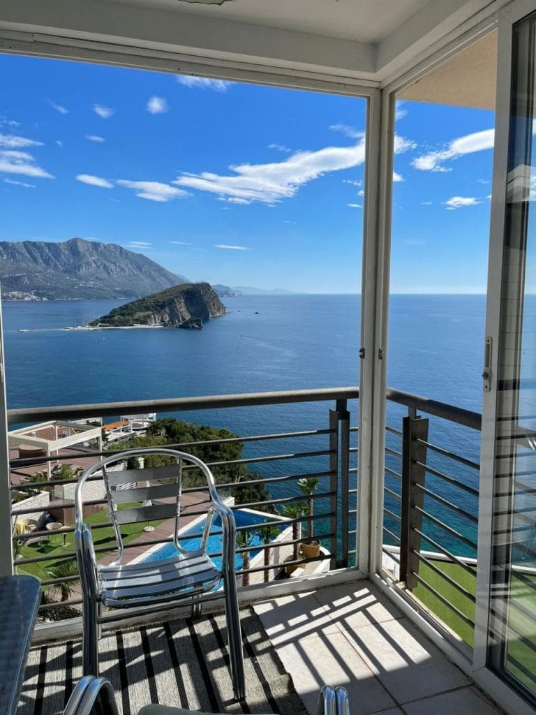 Квартира в Будве, Черногория, 90 м2