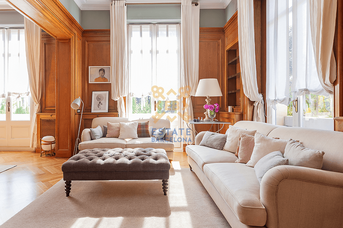 Квартира в Барселоне, Испания, 230 м2