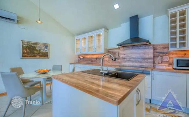 3-комнатная квартира 167 м² в Прчане, Черногория, фото 2