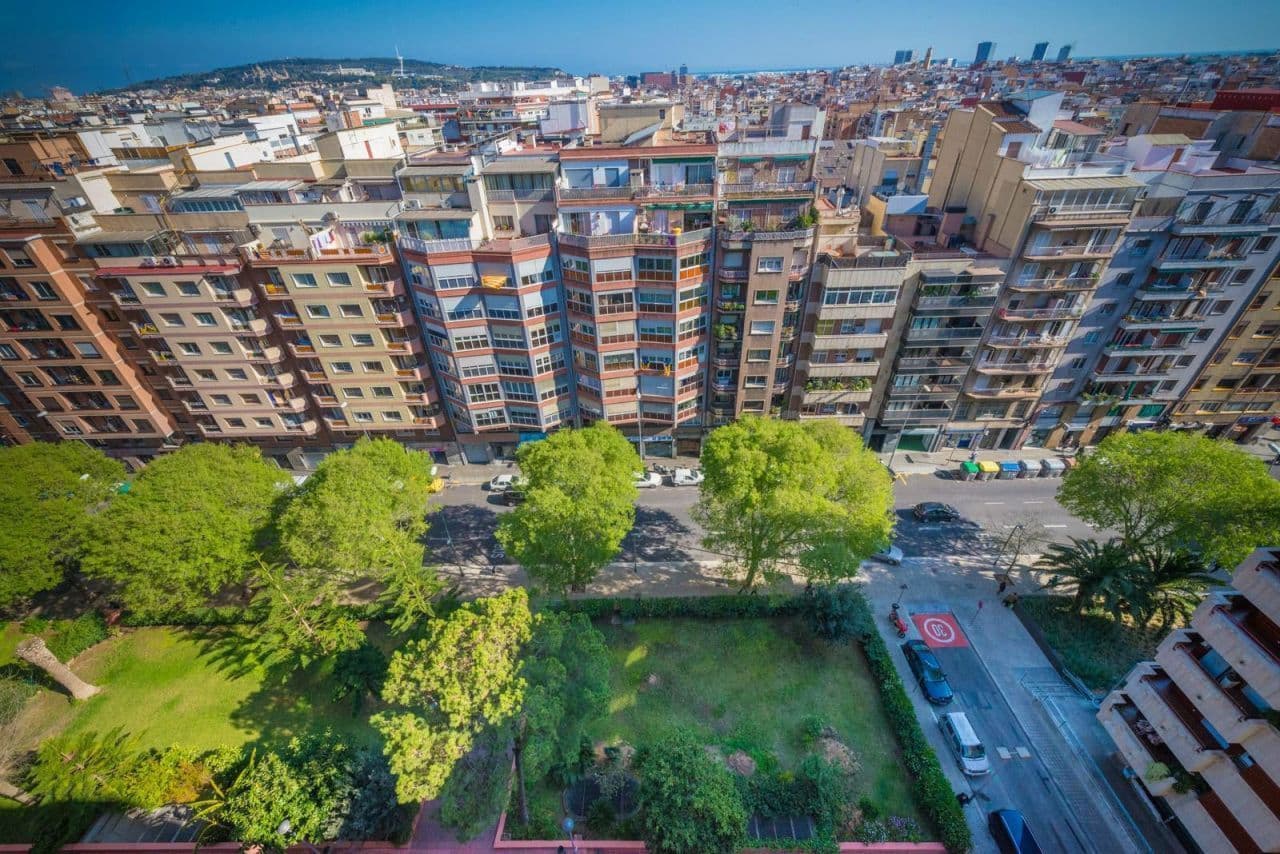 Квартира в Барселоне, Испания, 89 м2
