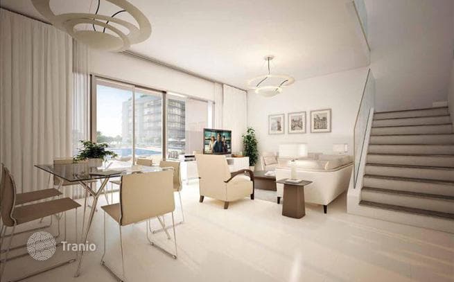 Современная резиденция Soho Square с ресторанами и бассейном в районе Saadiyat Island, рядом с центром Абу-Даби, ОАЭ