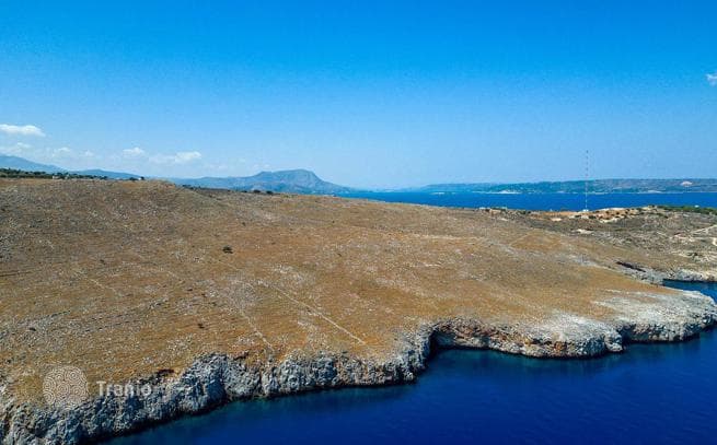 Огромный земельный участок с прекрасными видами на море в Коккино Хорио, Крит, Греция