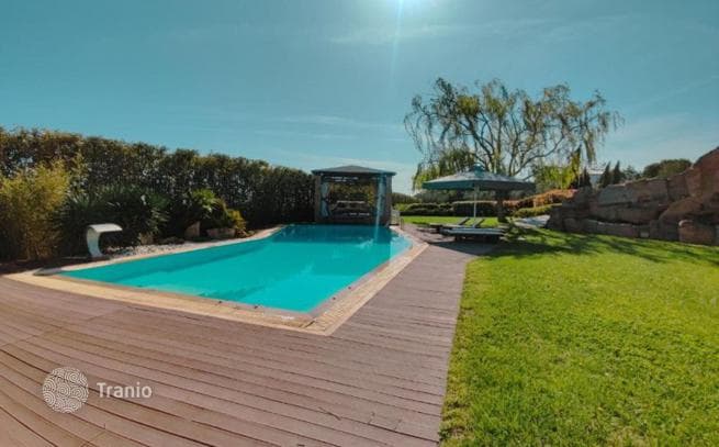 5-комнатная вилла 670 м² в Епаноми, Греция