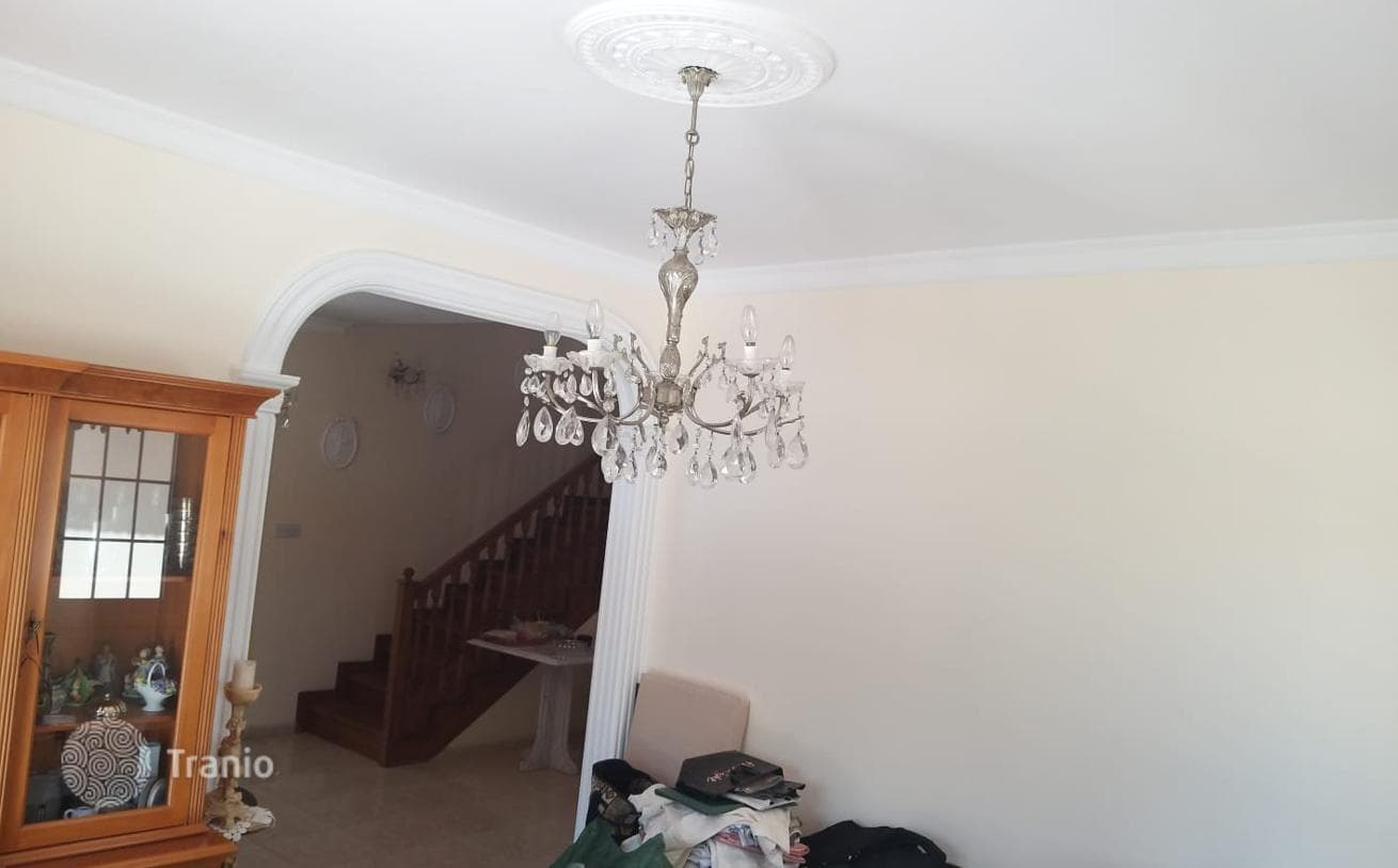 4-комнатный особняк 200 м² в Атиену, Кипр, фото 3