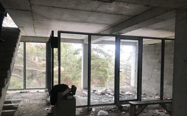 8-комнатный дом в городе 360 м² в Сабуртало, Грузия