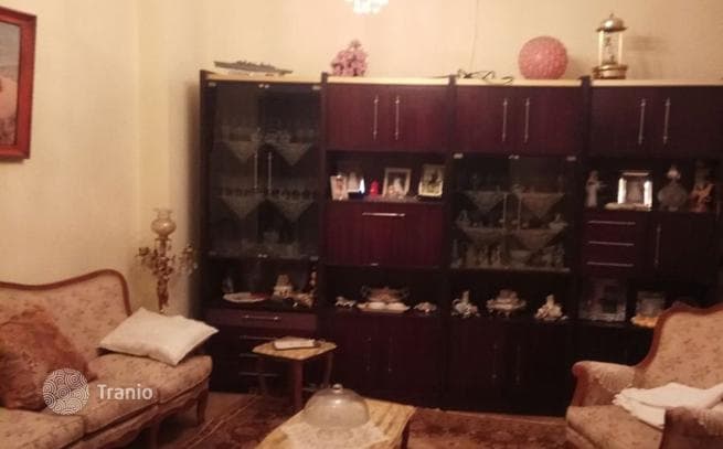 Трехкомнатная квартира в историческом центре Афин, Греция