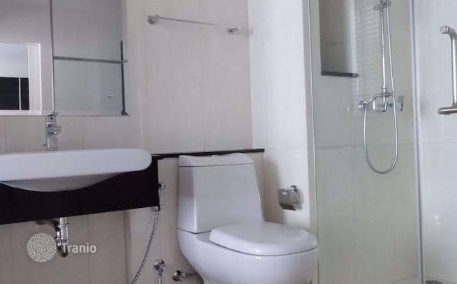 1-комнатные апартаменты в кондо в Банг Раке, Таиланд, фото 2