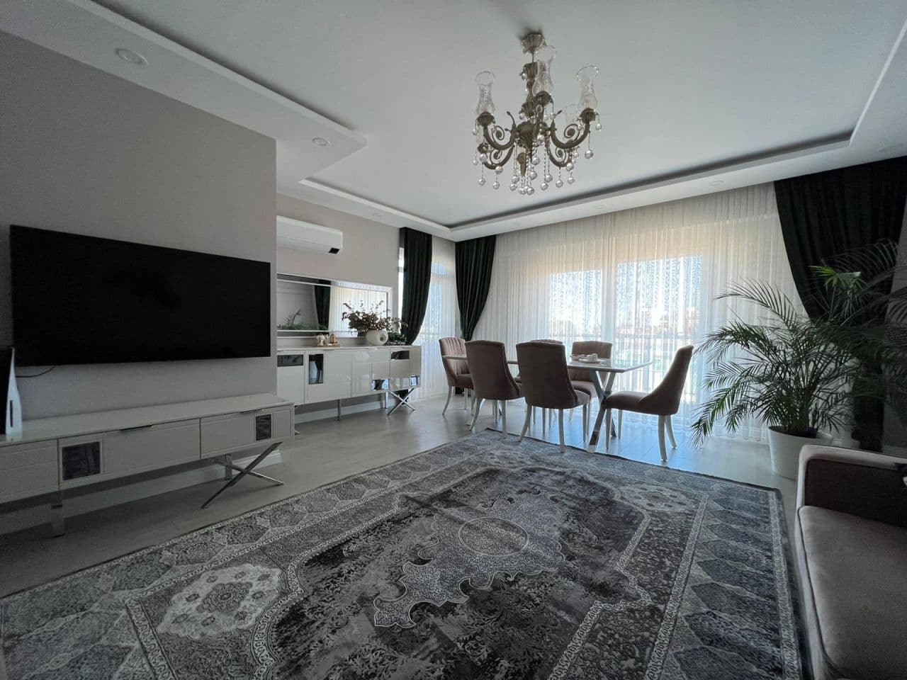 Квартира в Анталии, Турция, 170 м2