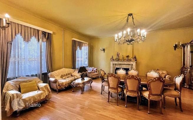 10-комнатный дом в городе 600 м² в Тбилиси (город), Грузия