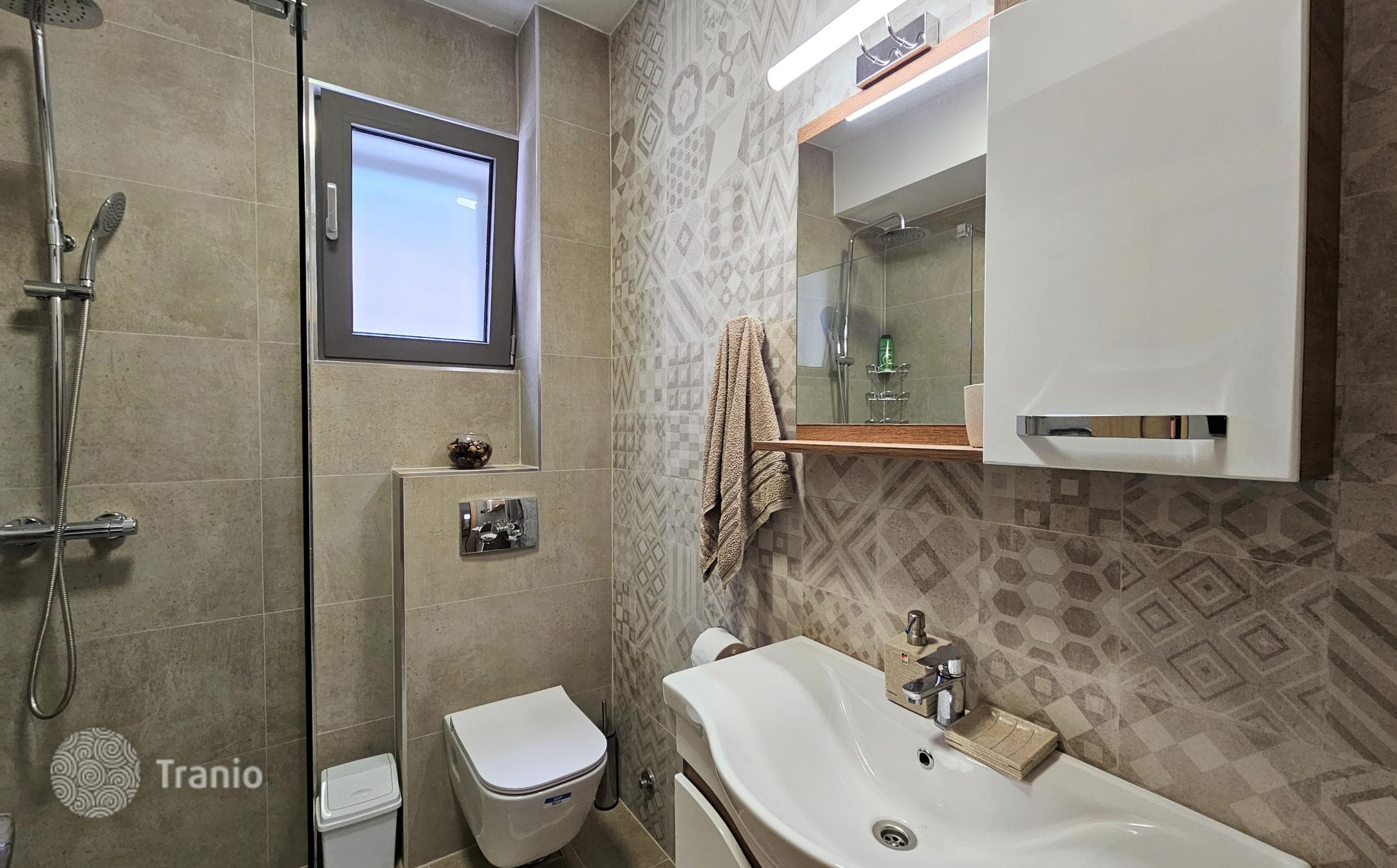 1-комнатная квартира 49 м² в Доброте, Черногория, фото 2