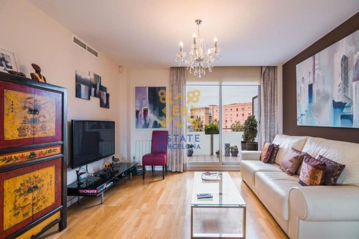 Квартира в Барселоне, Испания, 128 м2