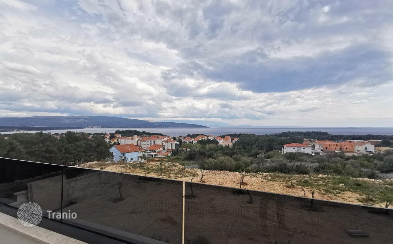 4-комнатные апартаменты в новостройке 150 м² в Крке, Хорватия