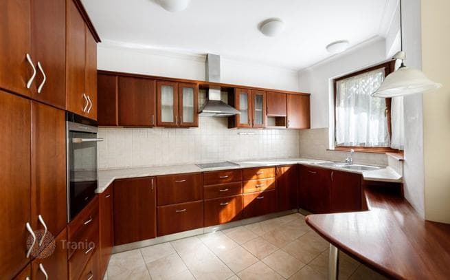 6-комнатный дом в городе 280 м² в Районе II, Венгрия