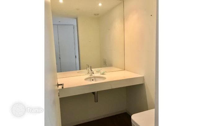 3-комнатная квартира 172 м² в Порту (город), Португалия