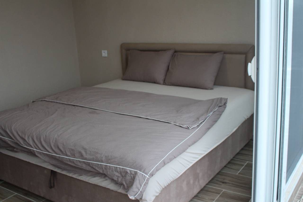 Квартира в Улцине, Черногория, 80 м², фото 2