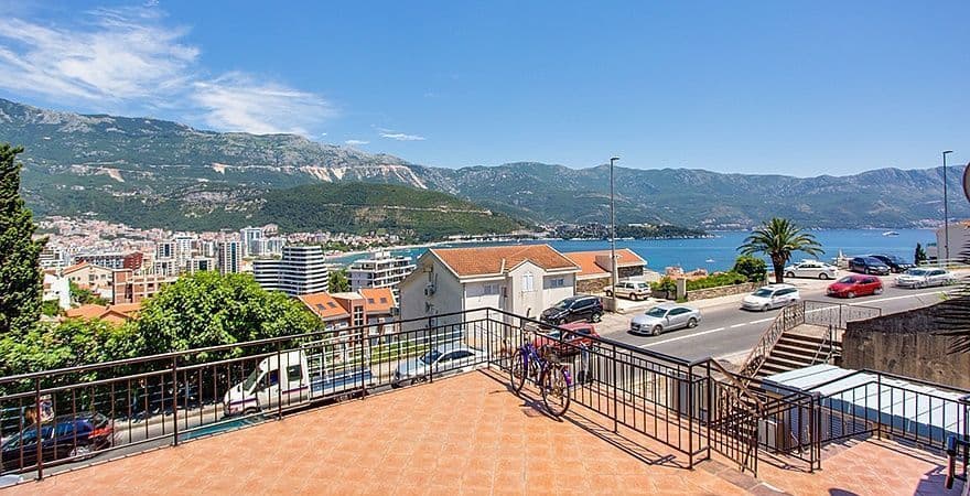 Квартира в Будве, Черногория, 82 м2