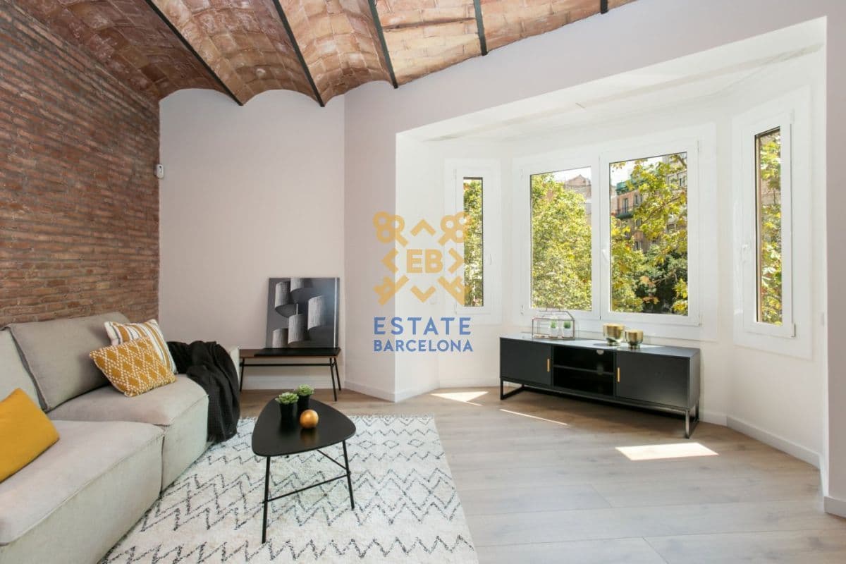 Квартира в Барселоне, Испания, 98 м2