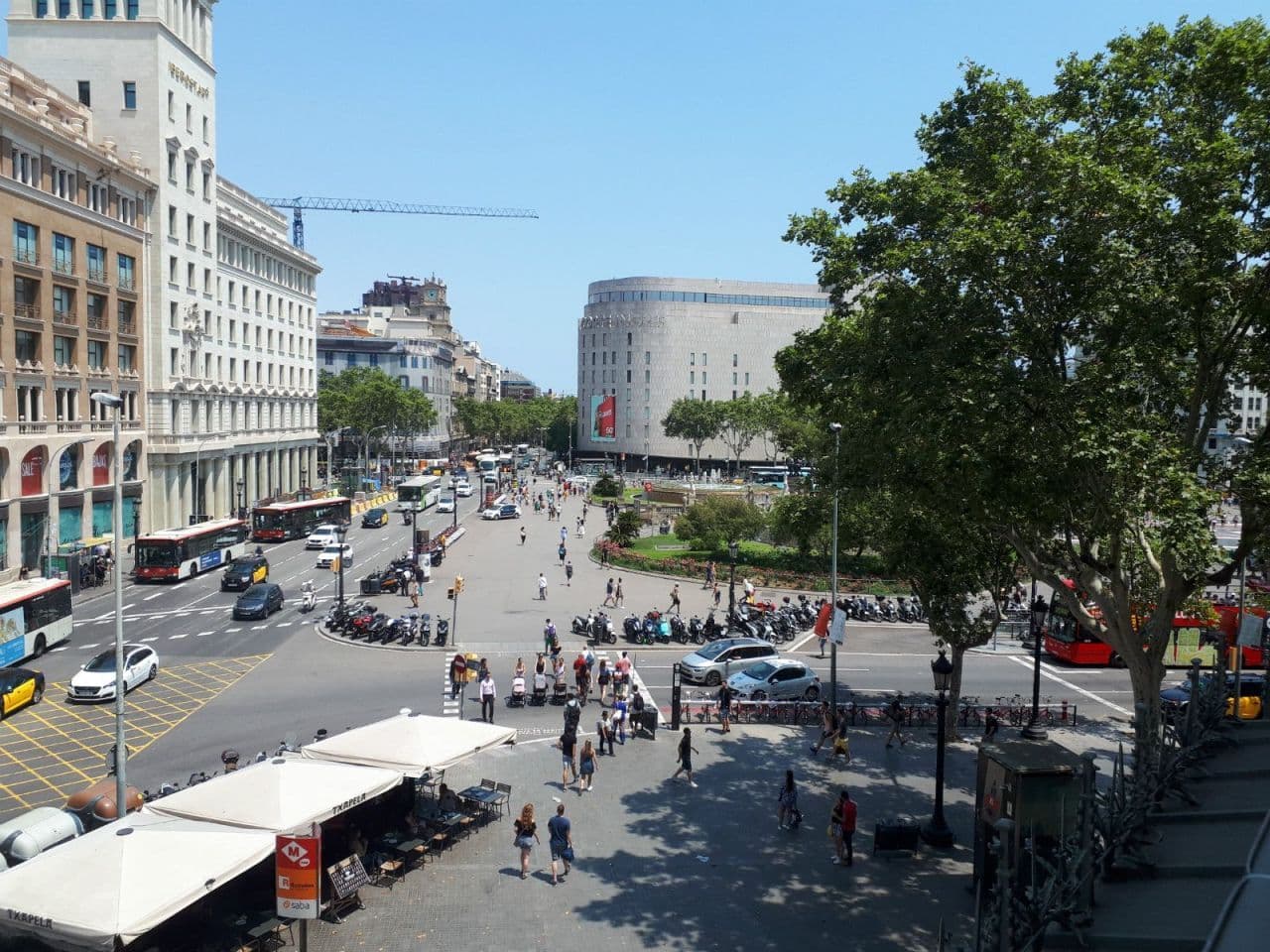 Квартира в Барселоне, Испания, 200 м2