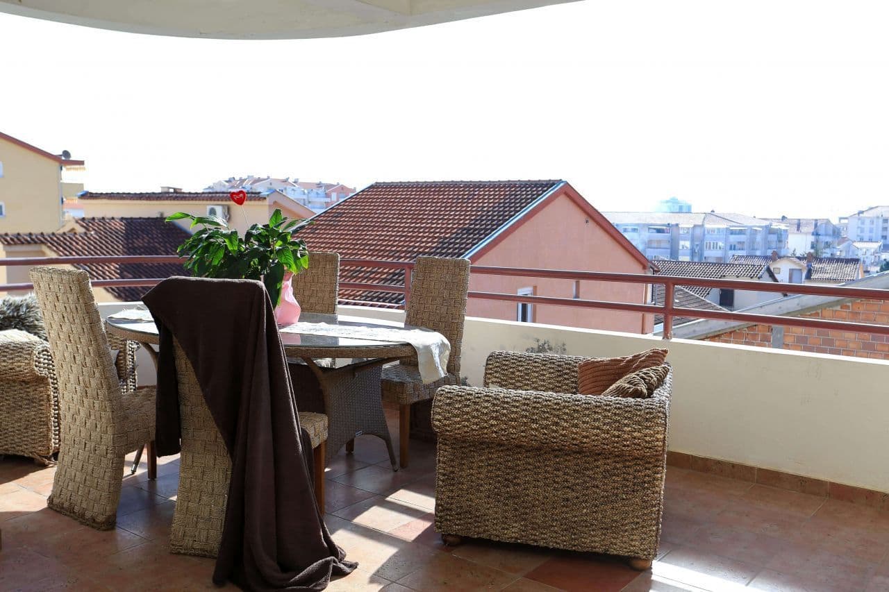 Квартира в Будве, Черногория, 215 м2