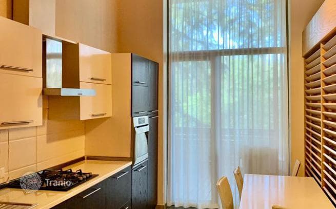 6-комнатный дом в городе 400 м² в Тбилиси (город), Грузия