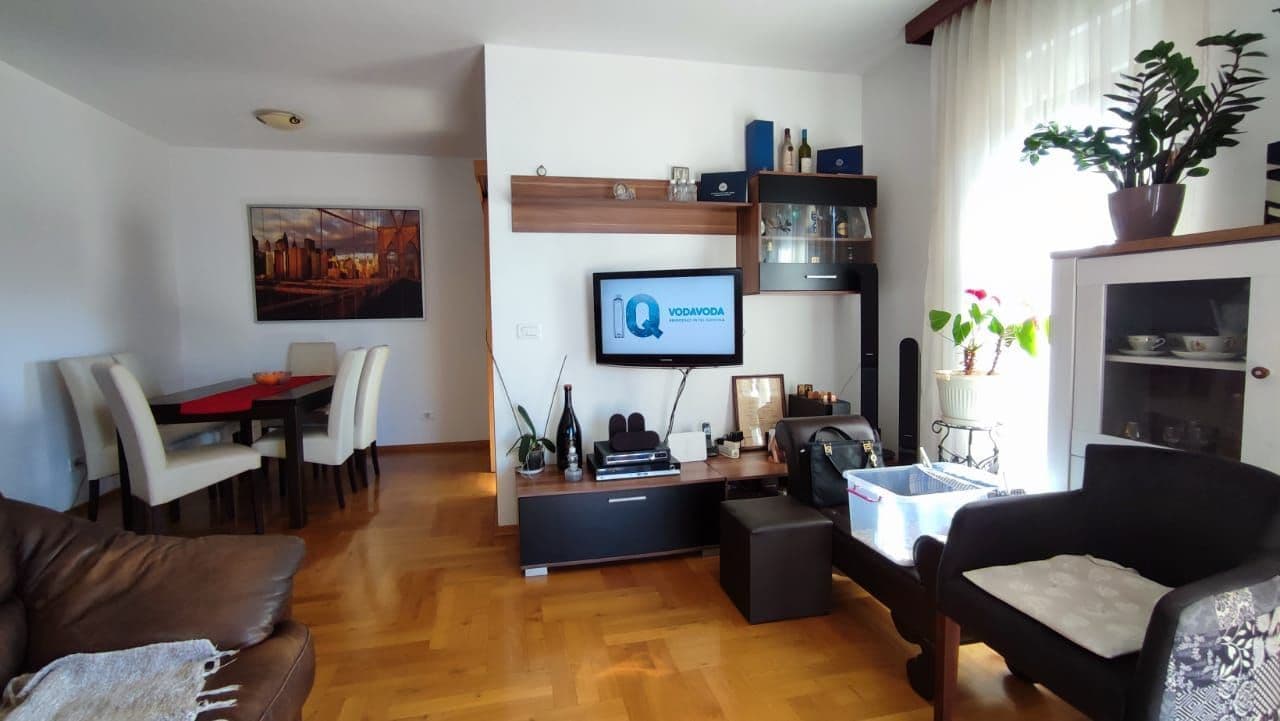 Квартира в Баре, Черногория, 86 м2