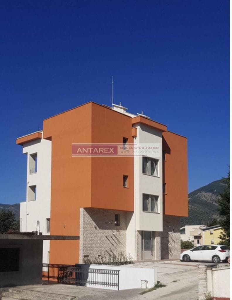 Апартаменты в Ластве, Черногория, 93 м², фото 3
