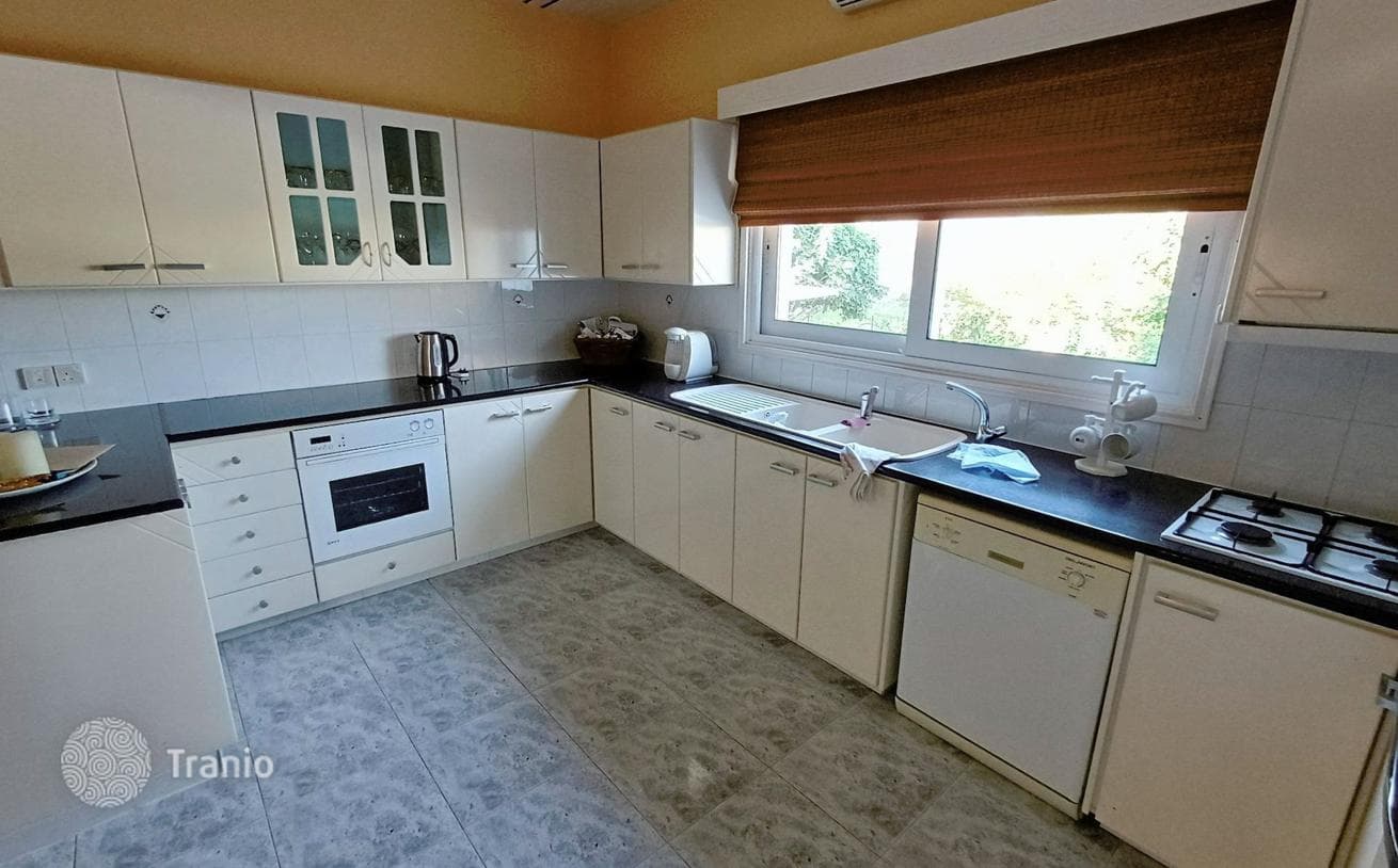 3-комнатная вилла 230 м² в Никосии, Кипр