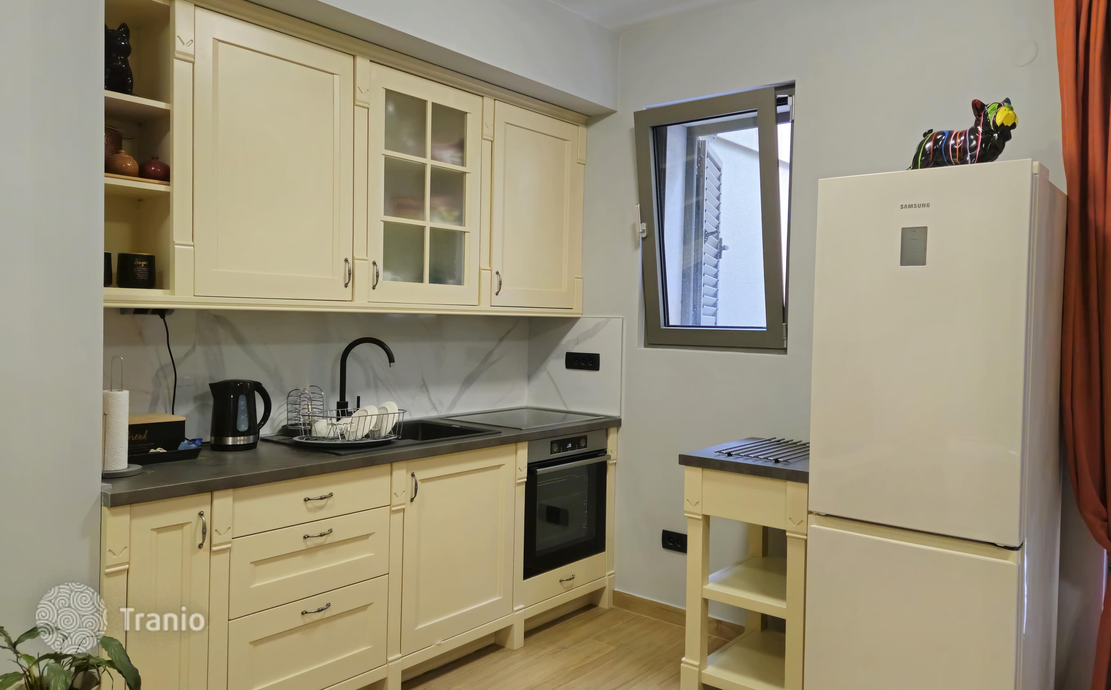 1-комнатная квартира 49 м² в Доброте, Черногория, фото 5