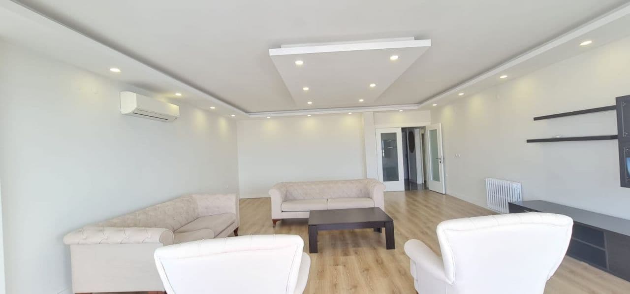 Квартира в Анталии, Турция, 180 м2