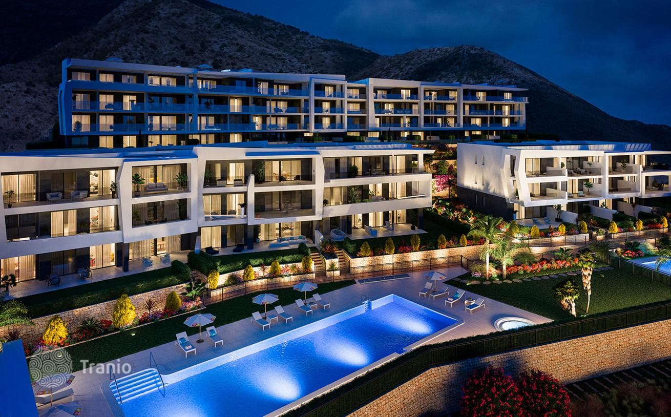 4-комнатные апартаменты в новостройке 232 м² в Фуэнхироле, Испания