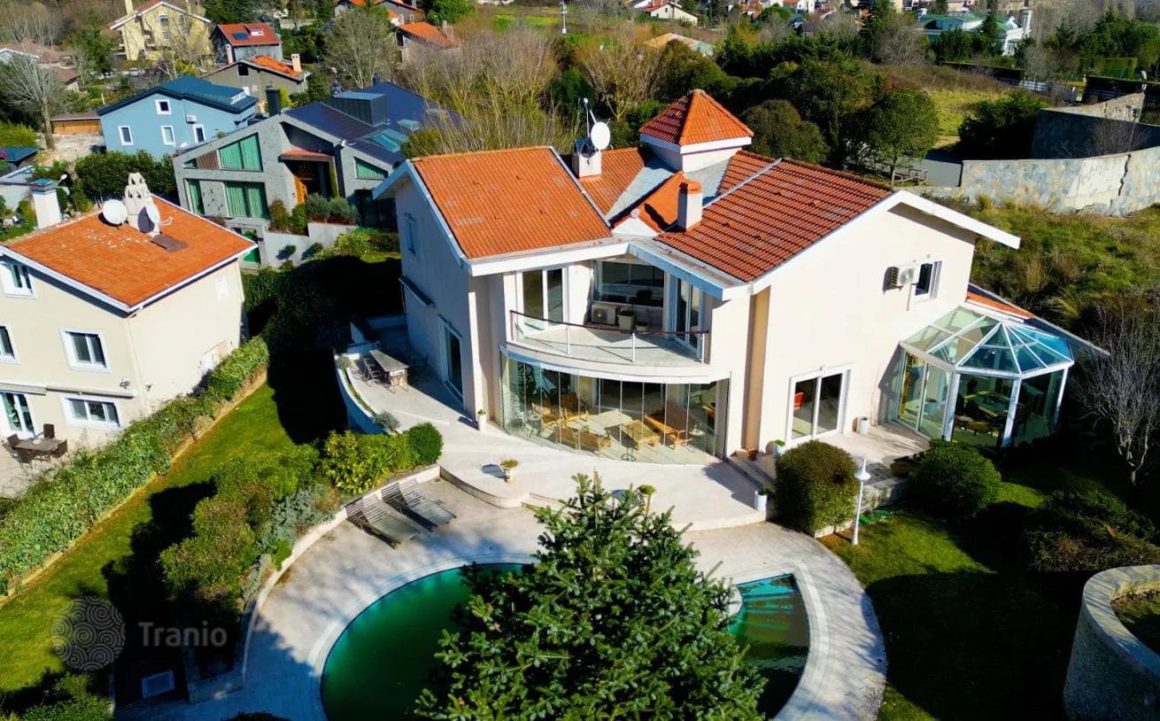 6-комнатная вилла 600 м² в Сарыере, Турция