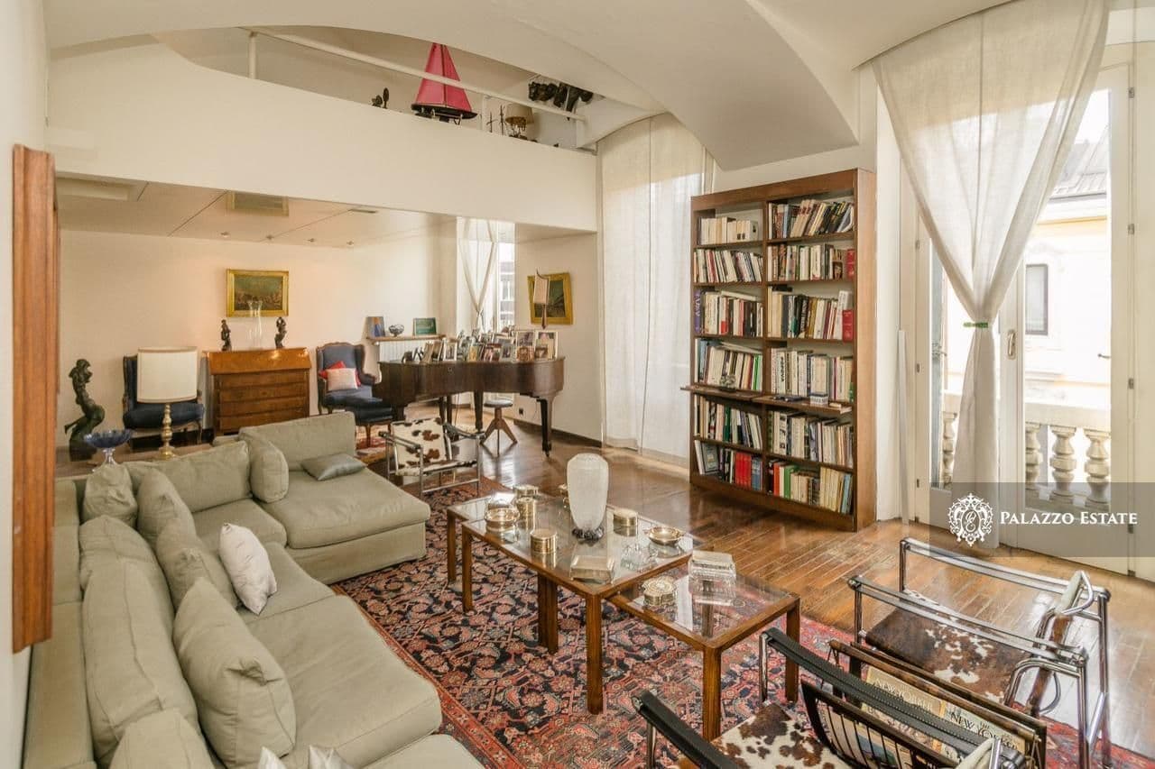 Апартаменты в Милане, Италия, 380 м2