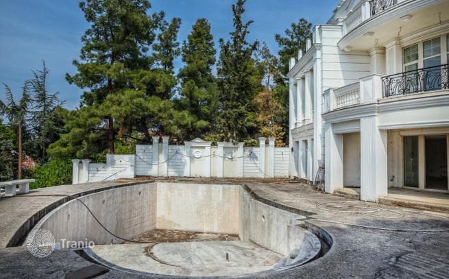5-комнатная вилла 1040 м² в Панораме, Греция