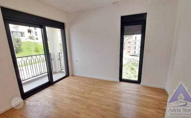 2-комнатные апартаменты в новостройке 72 м² в Доброте, Черногория, фото 5