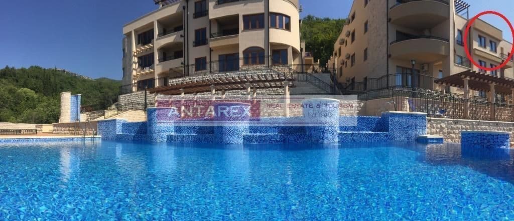 Апартаменты в Херцег-Нови, Черногория, 151 м2