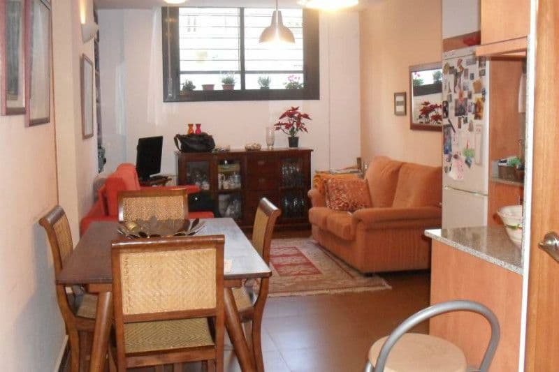 Квартира в Барселоне, Испания, 66 м2