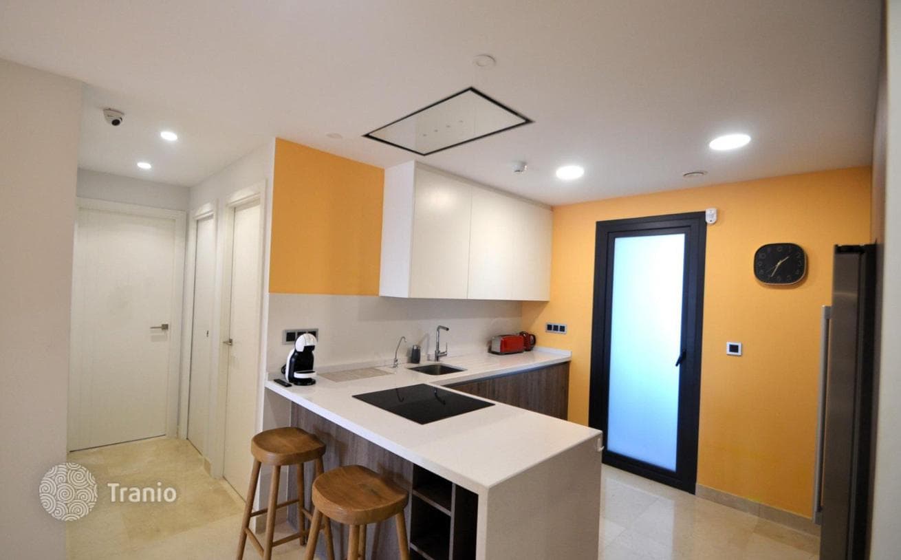 Меблированная квартира в 100 м от пляжа, Аликанте, Испания, фото 5