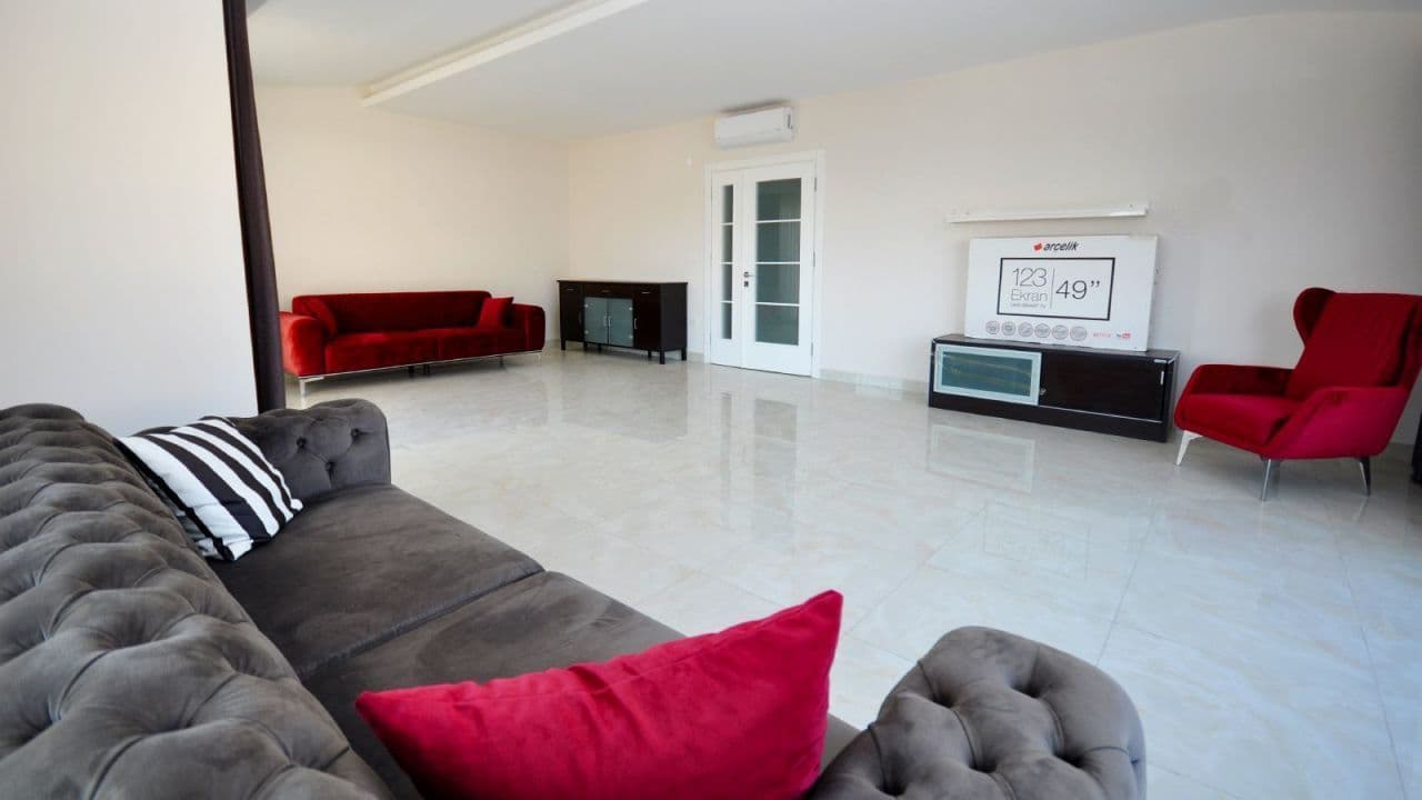 Квартира в Алании, Турция, 300 м2