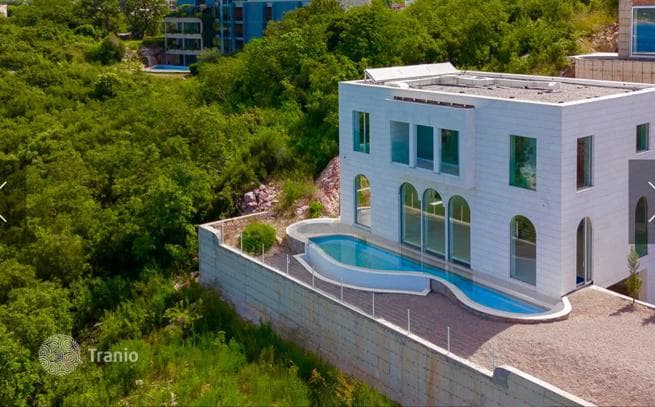 4-комнатная вилла 375 м² в Пржно, Черногория
