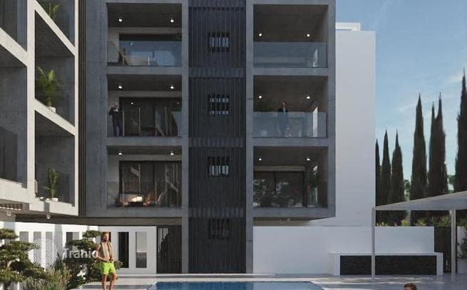 Новая малоэтажная резиденция с бассйеном и зоной отдыха, Ларнака, Кипр