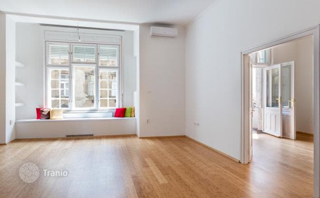 4-комнатная квартира 117 м² в Районе XIII, Венгрия