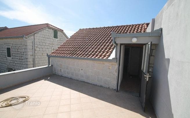6-комнатный дом в городе 244 м² в Каштеле, Хорватия, фото 3