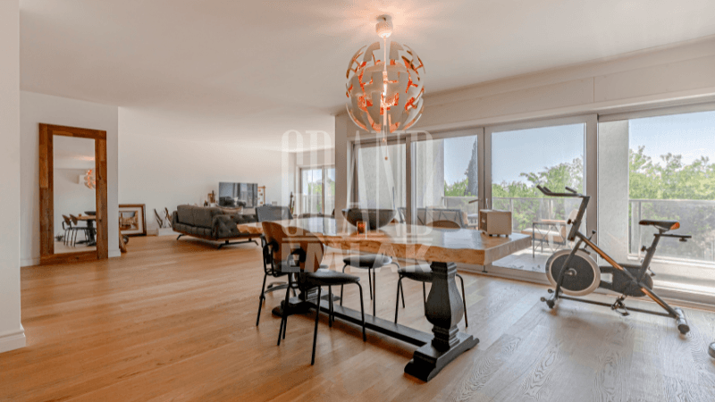 Квартира в Анталии, Турция, 200 м2