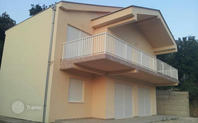 3-комнатная вилла 850 м² в городе Херцег-Нови, Черногория