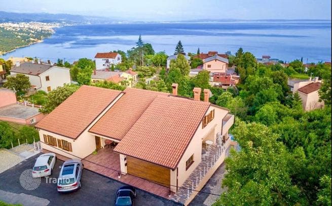 9-комнатный дом в городе 1000 м² в Опатии, Хорватия