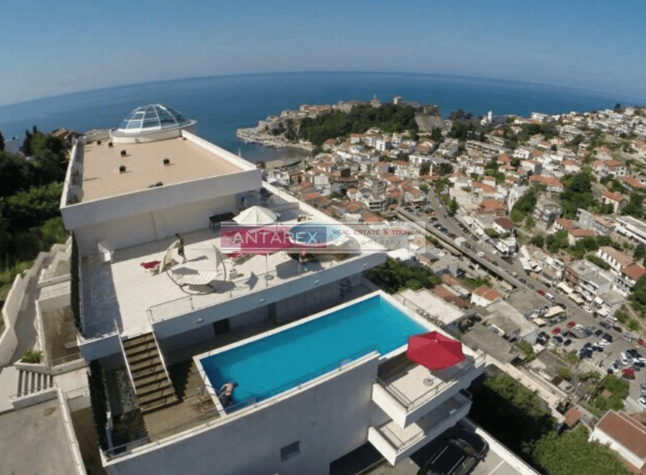 Апартаменты в Улцине, Черногория, 84 м², фото 2